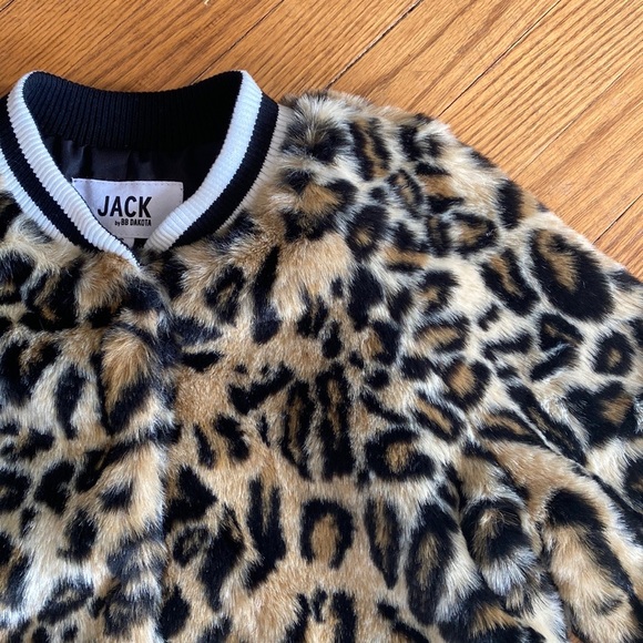 Faux fur leopard bomber jacket - Picture 1 of 6